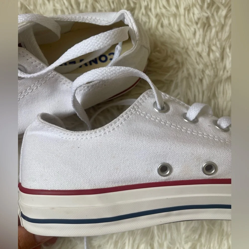 White Converse All Stars W9/M7 *read description*